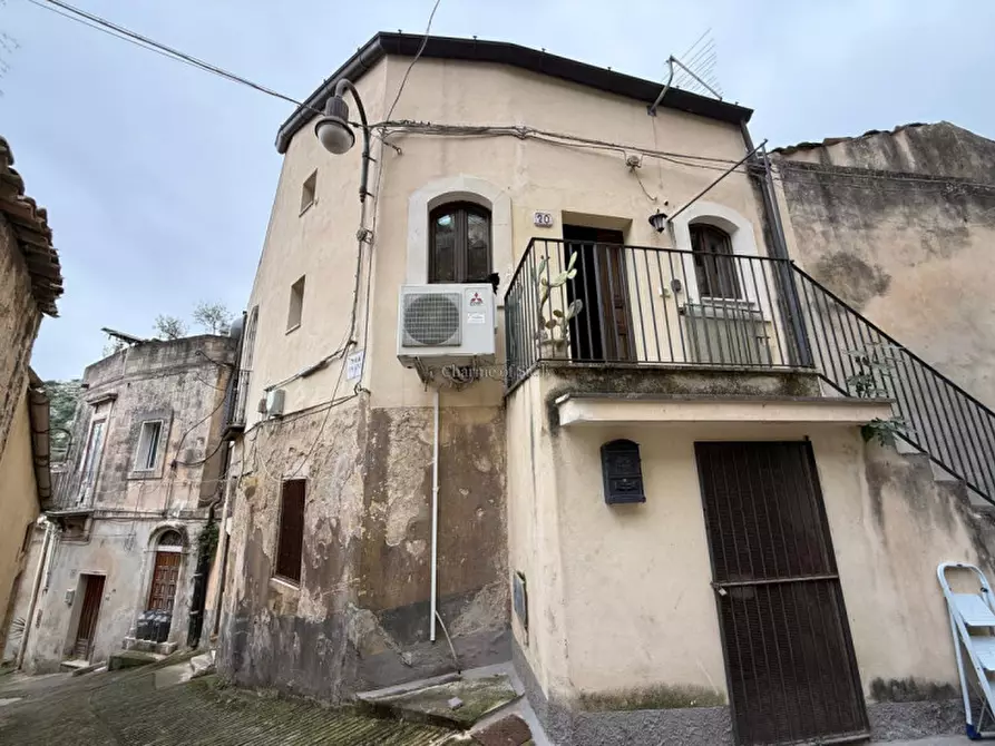 Immagine 5 di Casa indipendente in vendita  a Modica