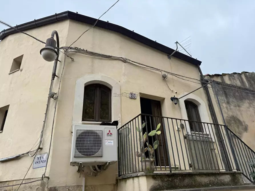 Immagine 7 di Casa indipendente in vendita  a Modica