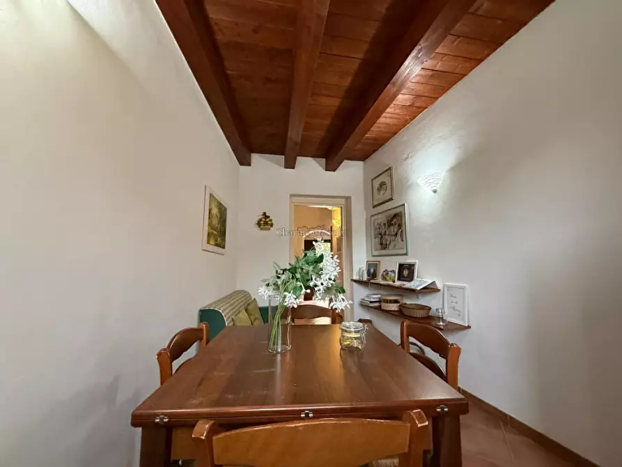 Immagine 17 di Casa indipendente in vendita  a Modica