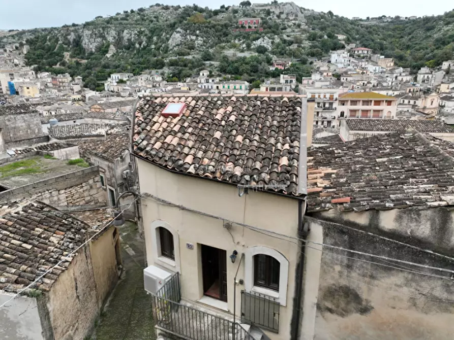 Immagine 41 di Casa indipendente in vendita  a Modica