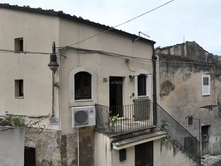 Immagine 43 di Casa indipendente in vendita  a Modica