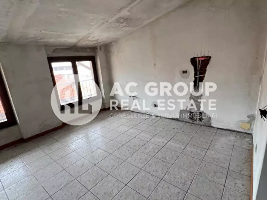 Immagine 1 di Appartamento in vendita  in Via Mazzini a Solaro