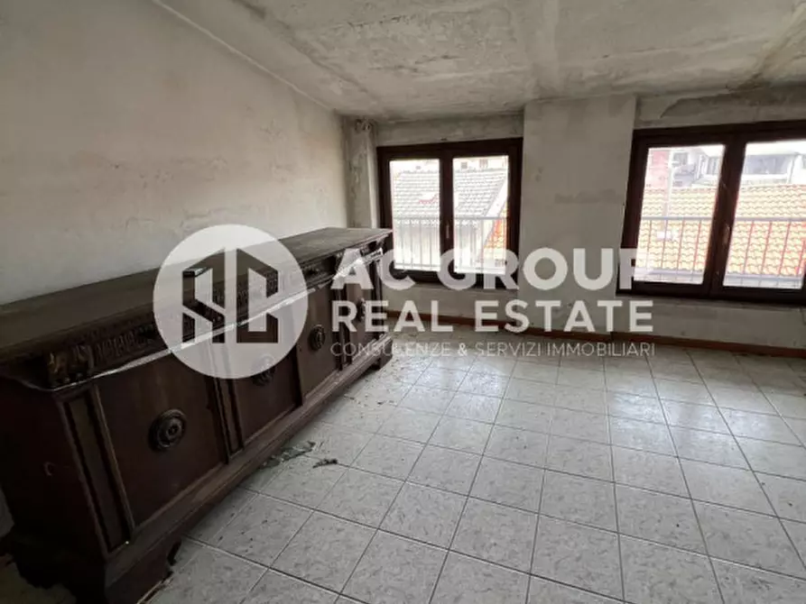 Immagine 2 di Appartamento in vendita  in Via Mazzini a Solaro