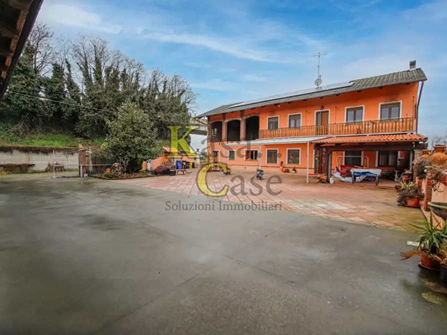 Immagine 2 di Villa in vendita  in strada provinciale del Monferrato a Verolengo