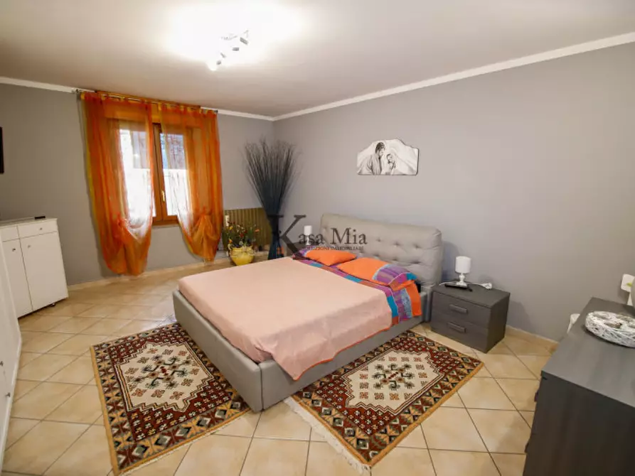 Immagine 21 di Villa in vendita  in strada provinciale del Monferrato a Verolengo