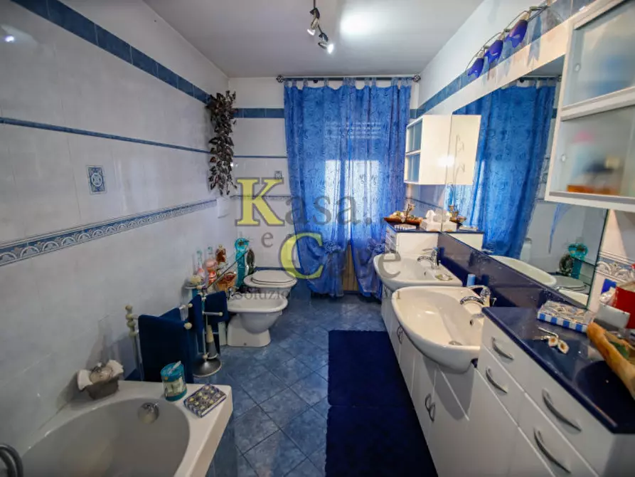 Immagine 27 di Villa in vendita  in strada provinciale del Monferrato a Verolengo