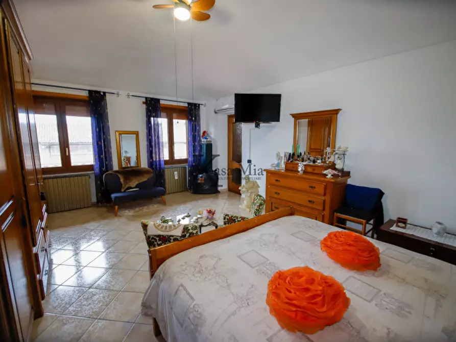 Immagine 30 di Villa in vendita  in strada provinciale del Monferrato a Verolengo