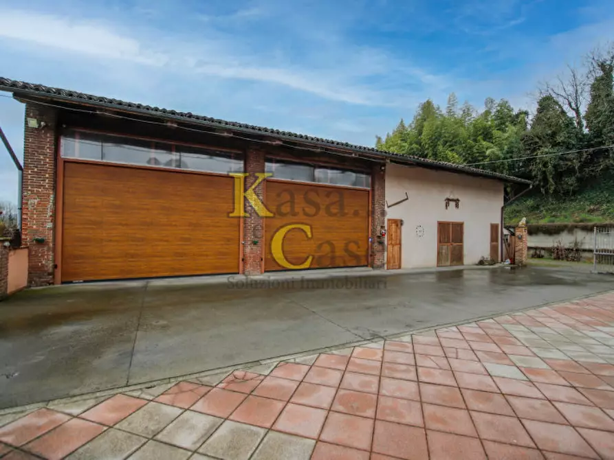 Immagine 38 di Villa in vendita  in strada provinciale del Monferrato a Verolengo