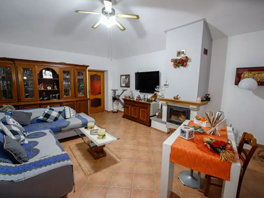 Immagine 45 di Villa in vendita  in strada provinciale del Monferrato a Verolengo