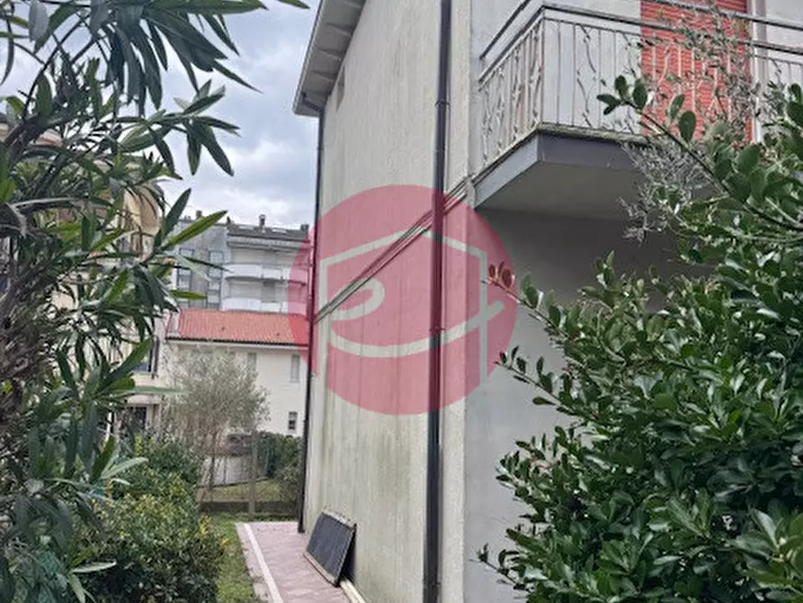Immagine 4 di Casa bifamiliare in vendita  a Bellaria-Igea Marina