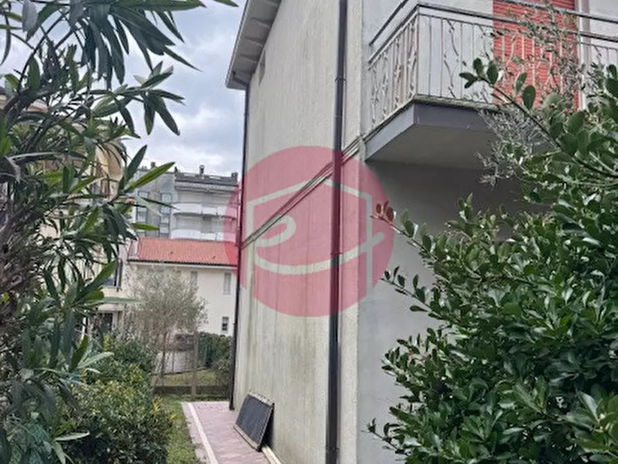 Immagine 4 di Casa bifamiliare in vendita  a Bellaria-Igea Marina