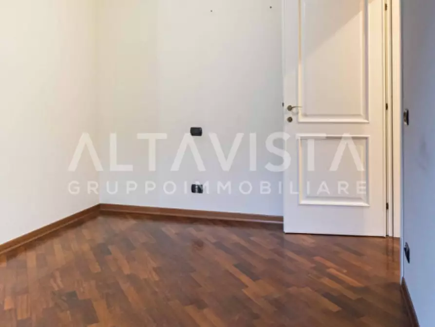 Immagine 17 di Appartamento in vendita  in Via Santuario a Rezzato