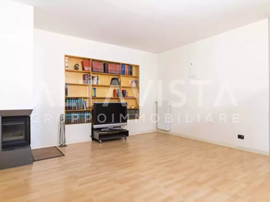 Immagine 25 di Appartamento in vendita  in Via Santuario a Rezzato