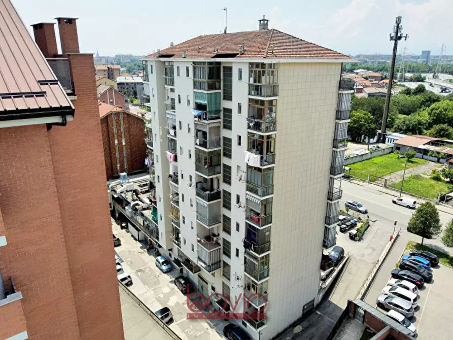 Immagine 5 di Garage in vendita  in STRADA SETTIMO 154 a Torino