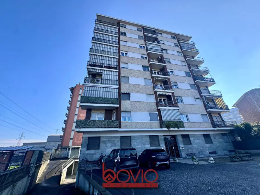 Immagine 13 di Garage in vendita  in STRADA SETTIMO 154 a Torino