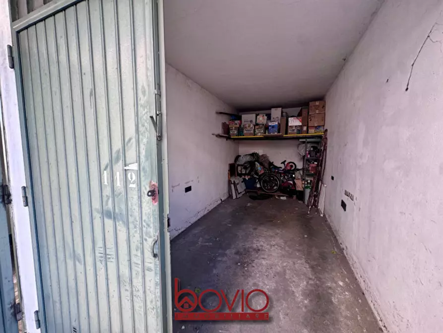 Immagine 20 di Garage in vendita  in STRADA SETTIMO 154 a Torino