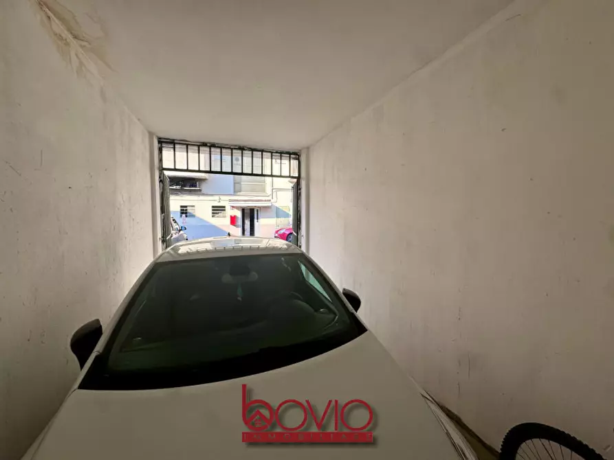 Immagine 30 di Garage in vendita  in STRADA SETTIMO 154 a Torino