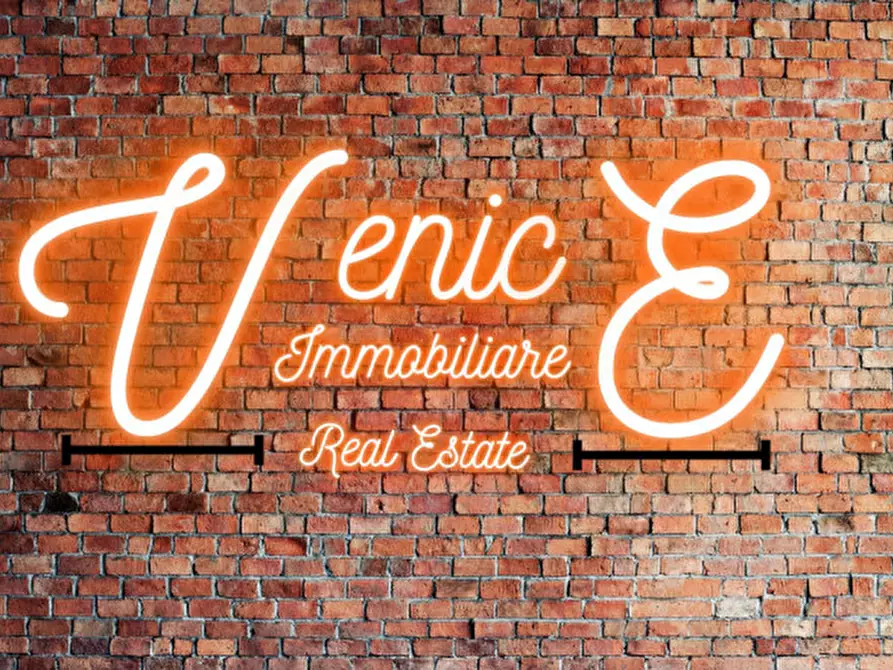 Immagine 5 di Attività commerciale in vendita  in Via Ugo Bassi a Treviso