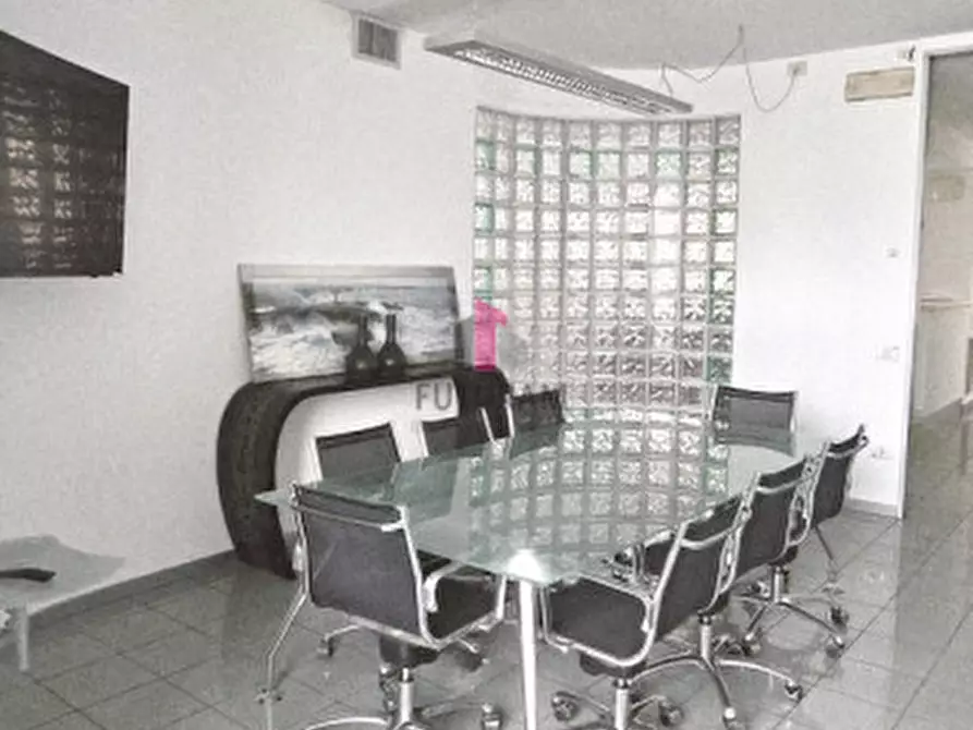Immagine 4 di Ufficio in affitto  in Strada provinciale a Creazzo