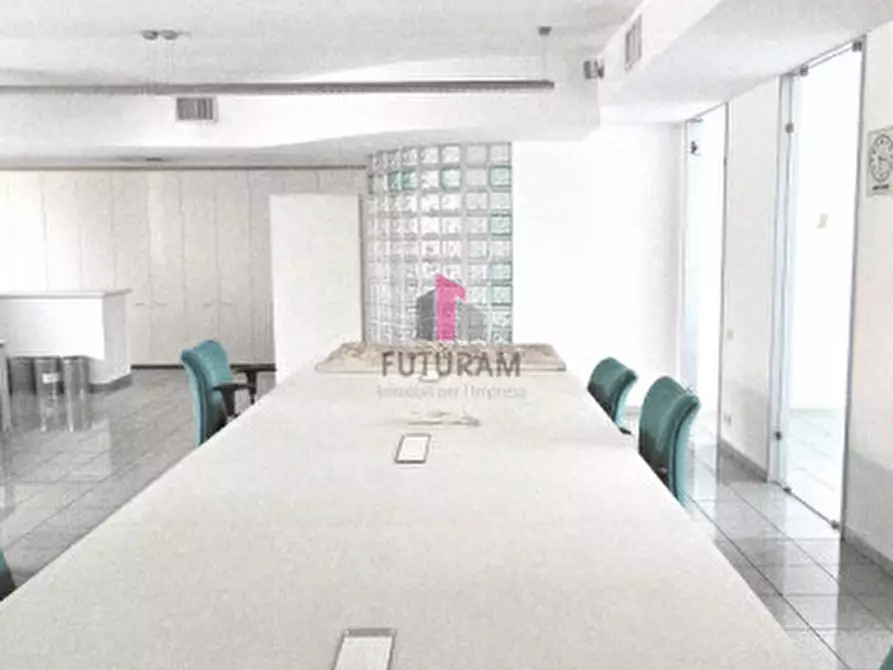 Immagine 7 di Ufficio in affitto  in Strada provinciale a Creazzo