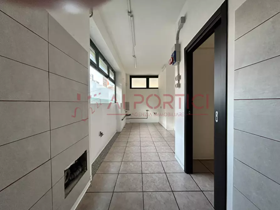 Immagine 5 di Negozio in affitto  in Via Roma a Piove Di Sacco