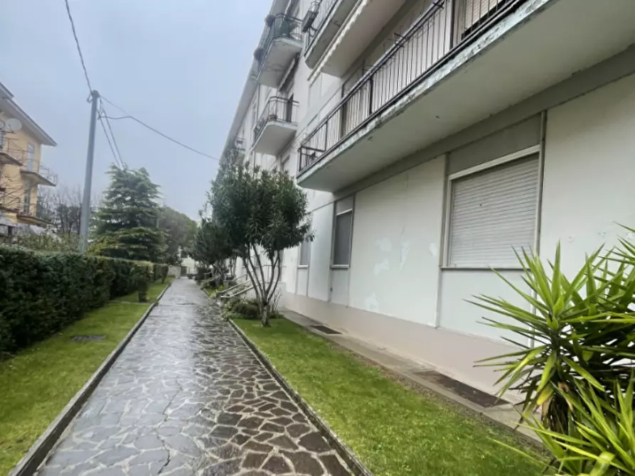 Immagine 3 di Appartamento in vendita  in Via Don Silvio Grigolini 1 a Soave