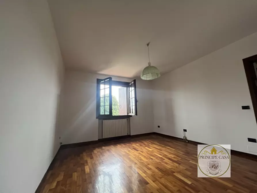 Immagine 20 di Casa bifamiliare in vendita  in Via Quattro Novembre a Solesino