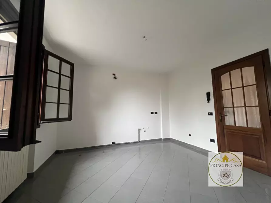 Immagine 24 di Casa bifamiliare in vendita  in Via Quattro Novembre a Solesino