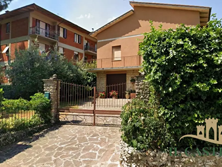 Immagine 1 di Villa in vendita  a Città Della Pieve