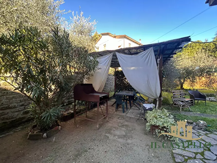 Immagine 2 di Villa in vendita  a Città Della Pieve