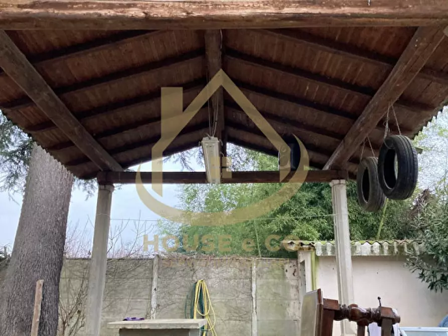 Immagine 8 di Villa in vendita  in Via Morabassa a Vigevano