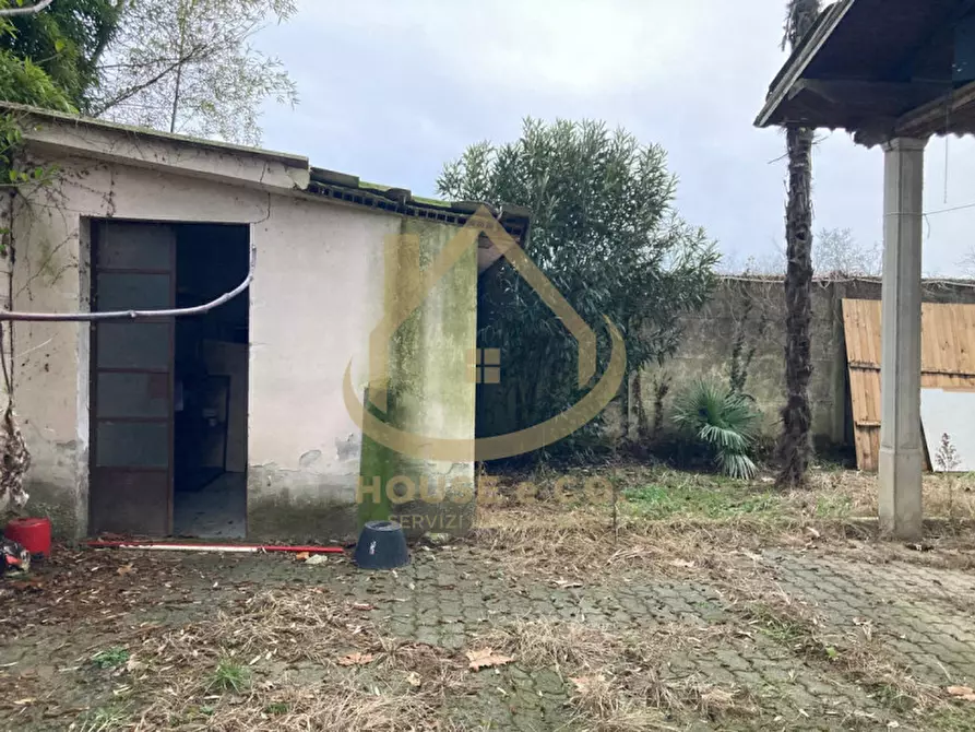 Immagine 9 di Villa in vendita  in Via Morabassa a Vigevano