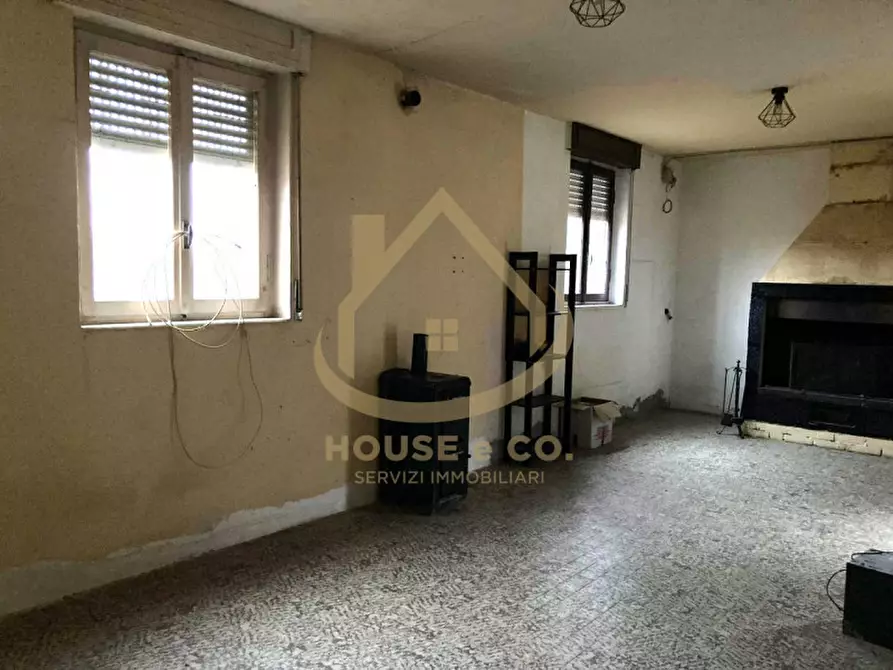 Immagine 16 di Villa in vendita  in Via Morabassa a Vigevano