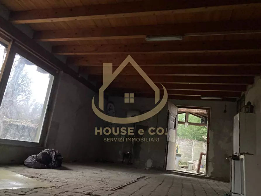 Immagine 29 di Villa in vendita  in Via Morabassa a Vigevano