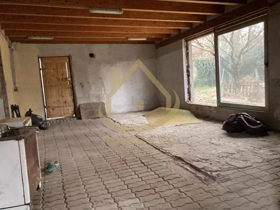 Immagine 31 di Villa in vendita  in Via Morabassa a Vigevano