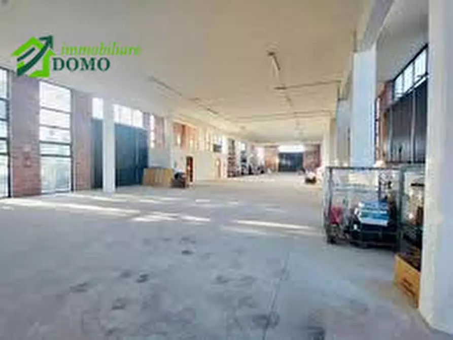 Immagine 4 di Capannone industriale in vendita  in schio a Schio