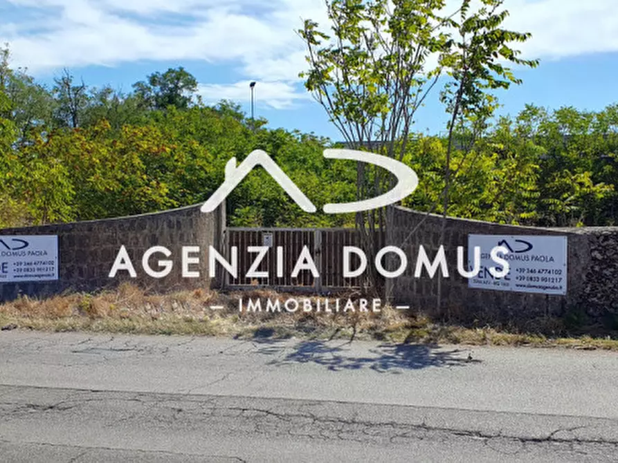 Immagine 1 di Terreno in vendita  a Racale