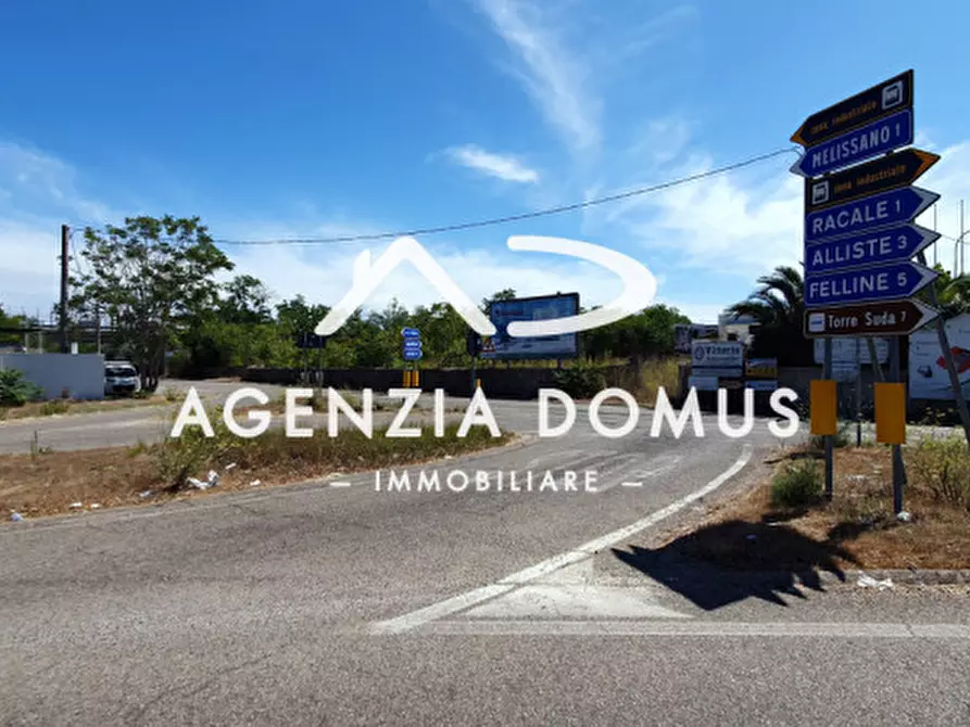 Immagine 12 di Terreno in vendita  a Racale