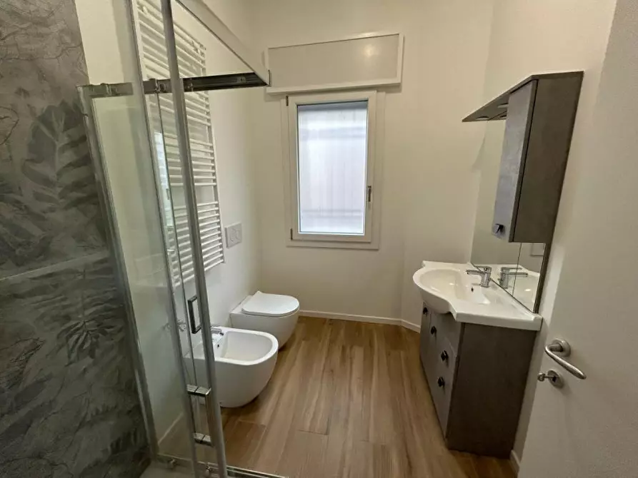 Immagine 5 di Appartamento in affitto  in Via Monte Asolone a Vicenza