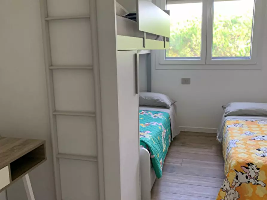 Immagine 20 di Attico in vendita  in VIA NEREO ROCCO LIDO DI JESOLO a Jesolo