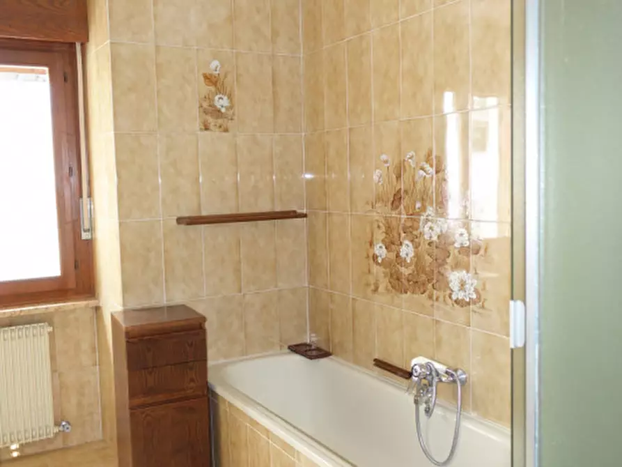 Immagine 27 di Appartamento in vendita  in Roverè della Luna Via dei Mulini a Roverè Della Luna