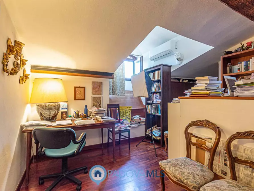 Immagine 16 di Appartamento in vendita  in Via Roma 90 a Padova