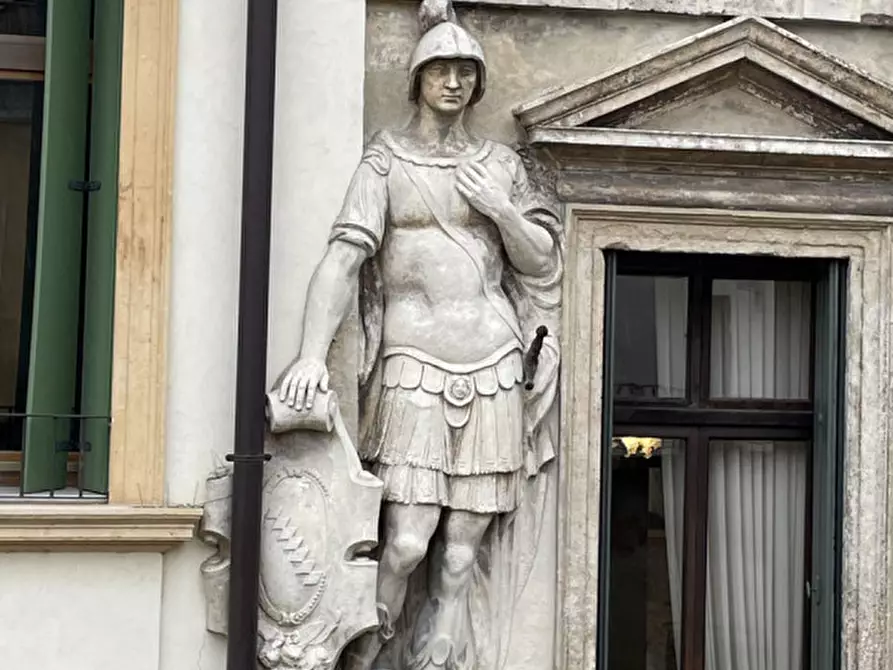 Immagine 1 di Appartamento in vendita  in Contra' San Marcello a Vicenza