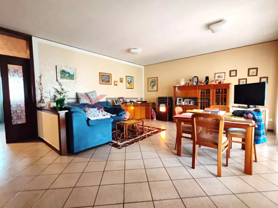 Immagine 3 di Casa bifamiliare in vendita  in Via G. Matteotti n.20 bis - Cavarzere (VE) a Cavarzere