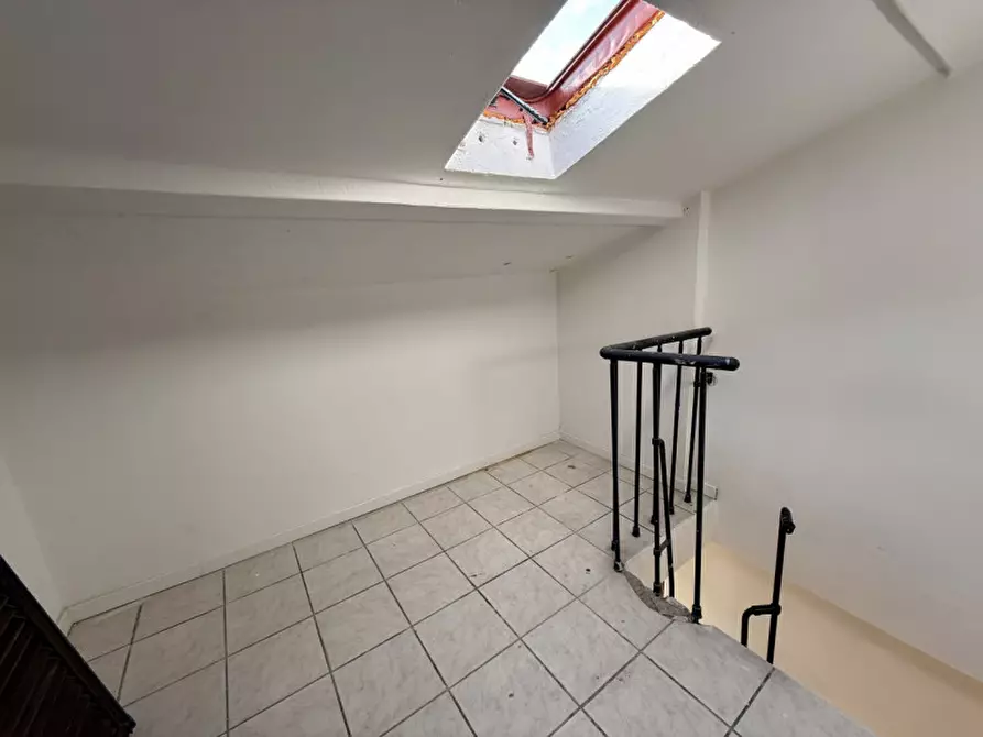 Immagine 18 di Appartamento in vendita  in via piave a Lonato del Garda