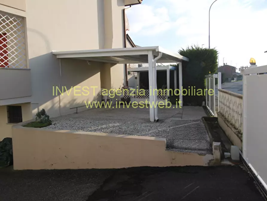 Immagine 13 di Villetta a schiera in vendita  in via Don Giuseppe Sambo 16 a Rosolina