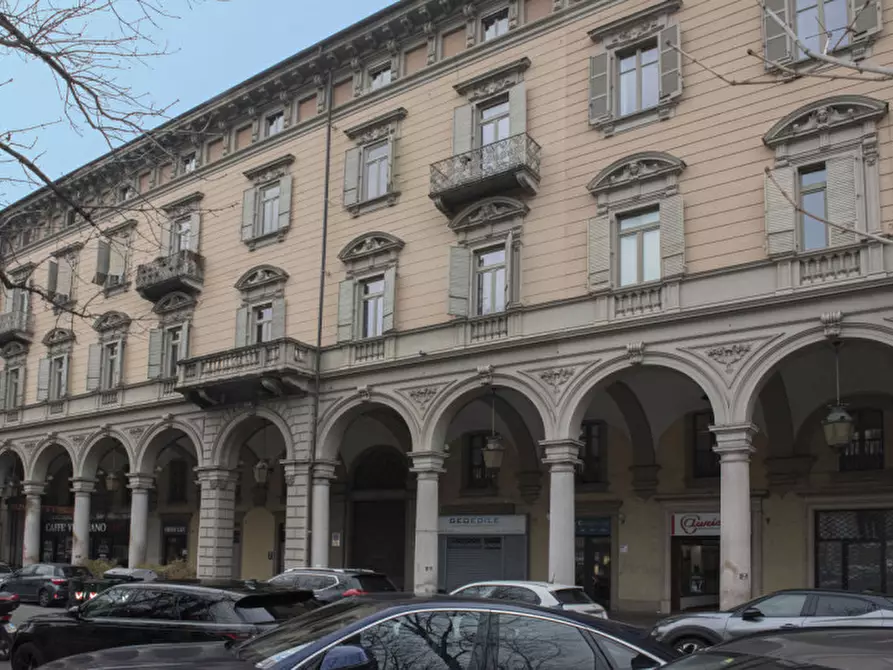 Immagine 1 di Appartamento in vendita  in C.so Vinzaglio 33 a Torino