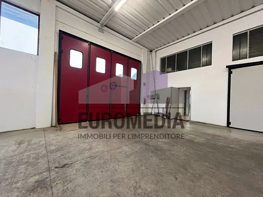 Immagine 1 di Capannone industriale in vendita  in Via Mottarella a Orgiano