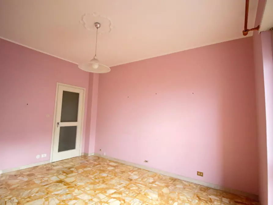 Immagine 9 di Appartamento in vendita  in Corso Lombardia, 165 a Torino