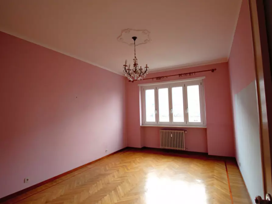 Immagine 10 di Appartamento in vendita  in Corso Lombardia, 165 a Torino